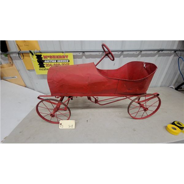 Vintage Early 20th-Century Red Metal Roadster Style Pedal Car with Spoked Wheels