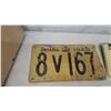 Image 2 : Vintage Canadian License Plates: 1945 and 1946 Manitoba, 1940 Ontario, 1953 Saskatchewan