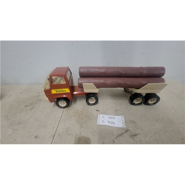 Vintage Tonka Metal Mighty Log Truck with Cream Accents and Three Brown Plastic Logs 21” long