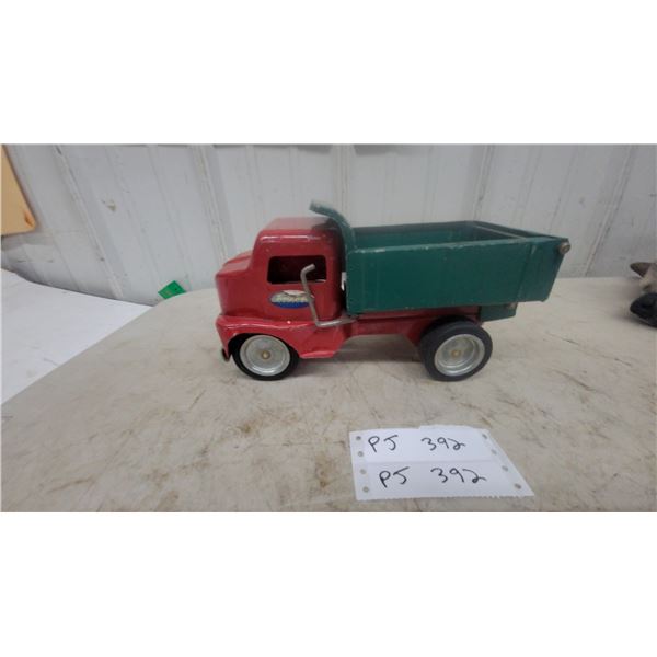 Vintage Tonka Pressed Steel Dump Truck, Red Cab and Green Dump Bed, 11” long