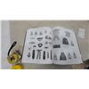 Image 5 : Petretti's Coca-Cola Collectibles Price Guide, 10th Edition