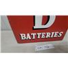 Image 4 : Vintage Willard Batteries Single-Sided Vertical Metal Advertising Sign 12”×33”