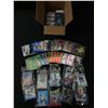 Image 1 : LARGE LOT OF MIXED HOCKEY TRADING CARDS