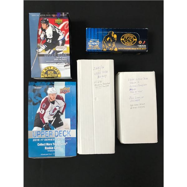LARGE LOT OF HOCKEY TRADING CARDS