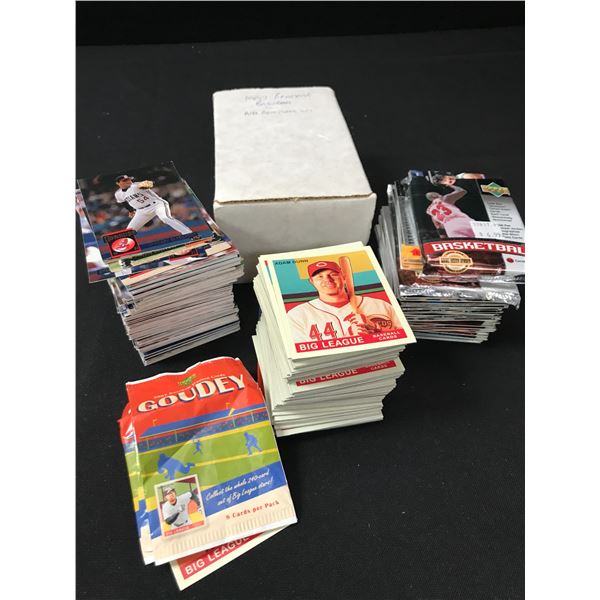 LOT OF LOOSE MIXED SPORTS TRADING CARDS