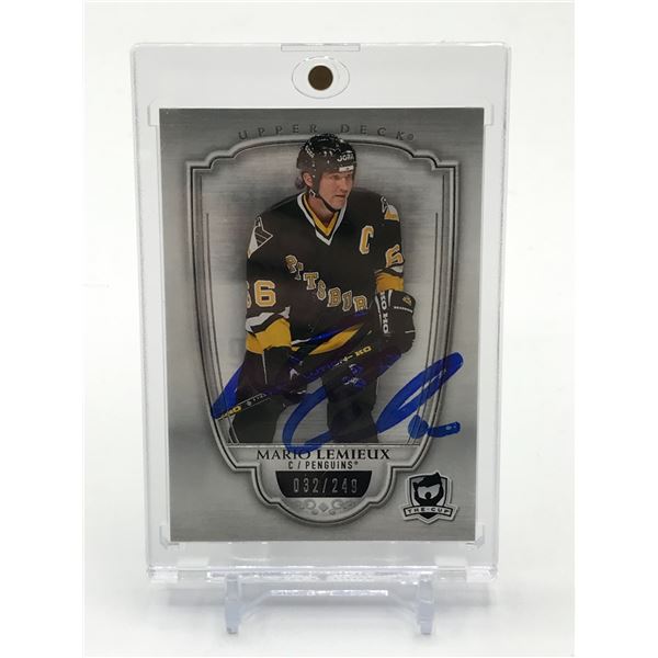 MARIO LEMIEUX SIGNED UPPER DECK THE CUP TRADING CARD 32/249