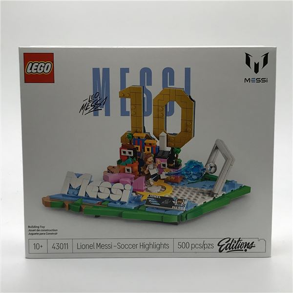 LEGO MESSI #43011 LIONEL MESSI - SOCCER HIGHLIGHTS LEGO SET IN ORIGINAL PACKAGING