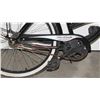 Image 2 : RETRO LOOK RAILTO TOWN & COUNTRY BICYCLE