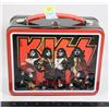 Image 1 : KISS LUNCH BOX WITH COLLECTIBLE CARDS