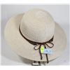 Image 2 : KOORINGAL 58CM WIDE BRIM SCARLETT HAT