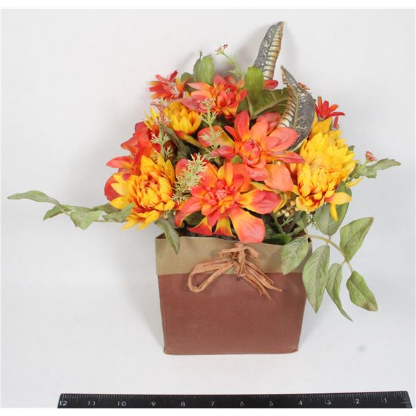 SMALL BASKET OF ARTIFICIAL FLOWERS