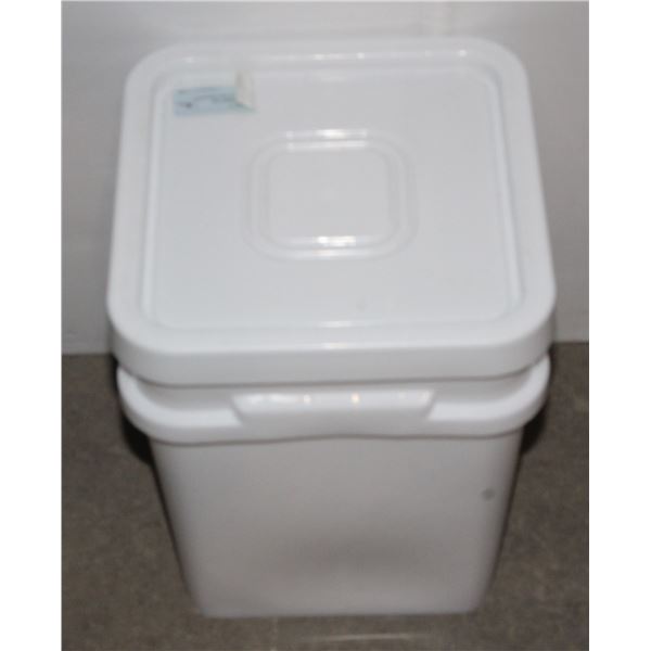 NEW LAUNDRY DETERGENT BUCKET