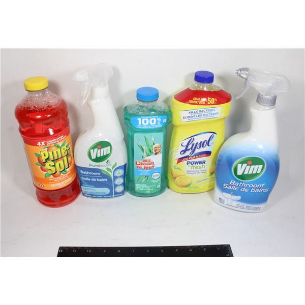 BIG BUNDLE OF CLEANING PRODUCTS