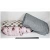 Image 1 : LOT OF FABRIC ASSORTED
