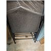 Image 4 : Folding Chairs C