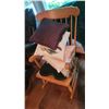 Image 1 : Maple rocking Chair A