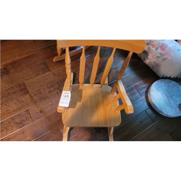 Maple rocking Chair A