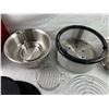 Image 2 : Cobb Premier Cooking System