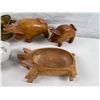 Image 6 : Pig Decoration Lot