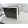 Image 5 : Danby Diplomat Window Mount Air Conditioner