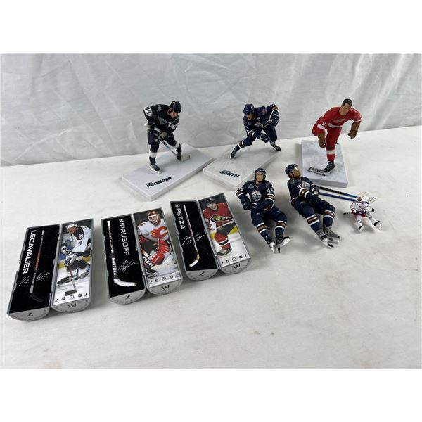 Hockey Figurines Lot
