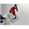 Image 4 : Hockey Figurines Lot