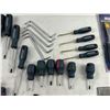 Image 3 : Hand Held Tools