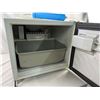 Image 2 : Danby Reversible Ice Making Machine