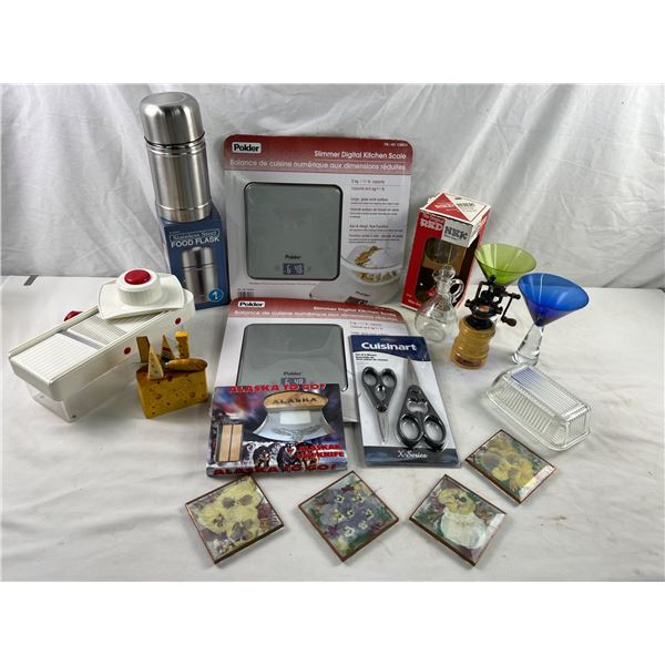 Kitchen Accessories Lot