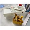 Image 7 : Kitchen Accessories Lot