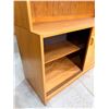 Image 2 : Two-Piece China Cabinet