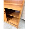 Image 3 : Two-Piece China Cabinet