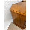 Image 6 : Hexagon End Tables
