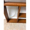 Image 4 : Wooden Shelf
