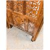 Image 6 : elegantly Carved Wooden Room Divider