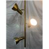 Image 5 : Vintage Tension Lamp