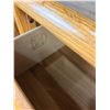 Image 5 : Drouin Chest of Drawers