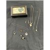 Image 1 : Jewelry Box with Jewelry