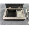 Image 3 : Jewelry Box with Jewelry
