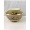 Image 1 : Vintage Pyrex Mixing Bowls