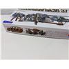 Image 5 : Model Kit & Airbrush Set