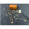 Image 1 : Jewelry Box with Jewelry