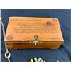 Image 2 : Jewelry Box with Jewelry