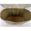 Image 2 : Laundry Hamper