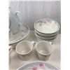 Image 4 : Royal Doulton "Mayfair" Lambethware