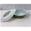 Image 2 : Vintage Lidded Pyrex Dish
