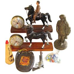 Davy Crockett items (5), Mastercrafters electric clock w/Davy on horse, Mastercrafters Davy Crockett