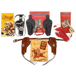 Toy cap guns & holsters in boxes (4), Kilgore Fast-Draw Holster & Belt w/gold Kilgore Ranger gun, Ki