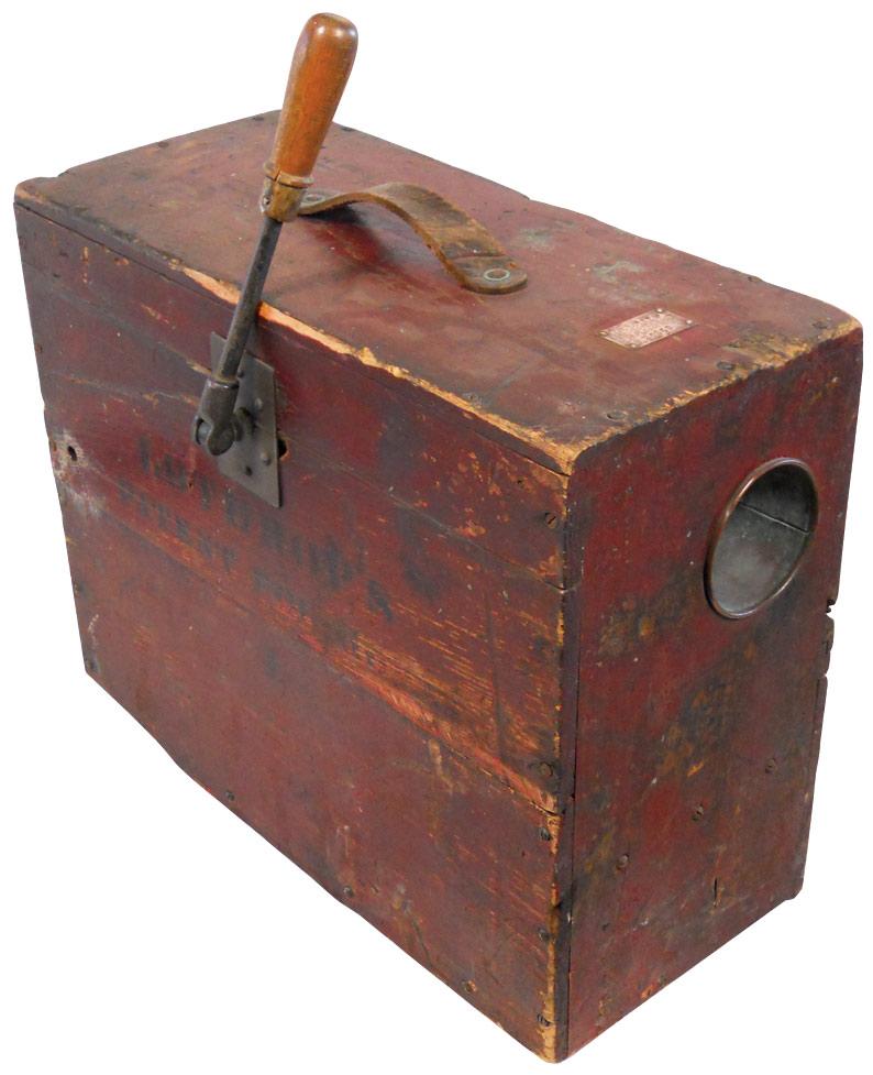 Ship fog horn, mfg by L.D. Lothrop-Gloucester, Mass, c.1901, VG orig Ship fog horn, mfg by L.D. Lothrop-Gloucester, Mass, c.1901, VG orig