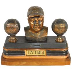 Babe Ruth clock, mfgd by Abbotwares, cast metal bust of Babe flanked by 2 baseballs, "One Season 60 